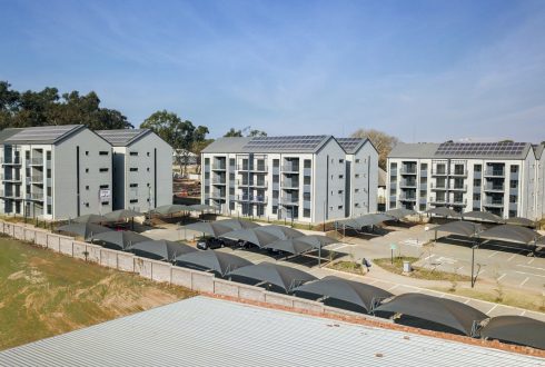 Oaktree Village
